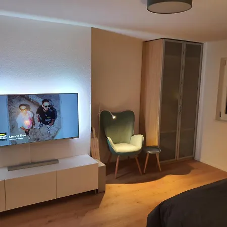 Froebelnest Apartment *